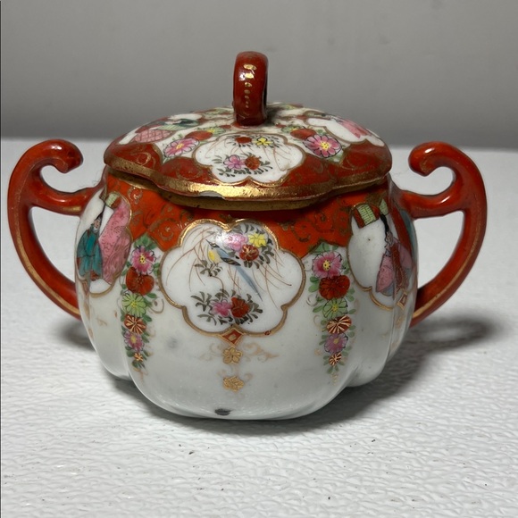 Other - Vintage Porcelain Japanese Geisha Girls Hand-painted Lidded Sugar Bowl